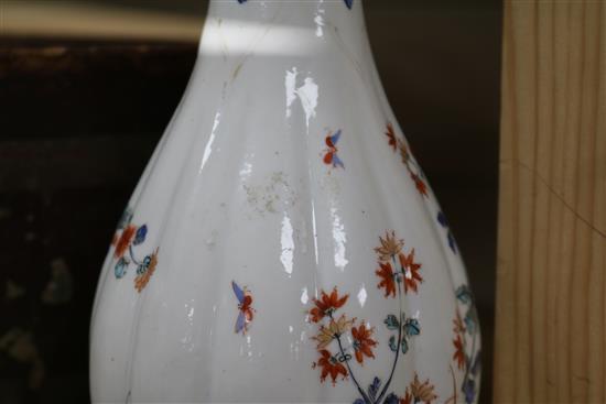 A French porcelain kakiemon bottle vase height 24cm